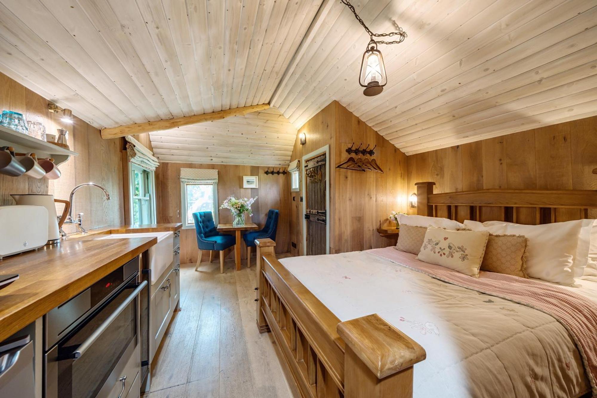 The Treehouse At Salcombe Farm Villa Ngoại thất bức ảnh